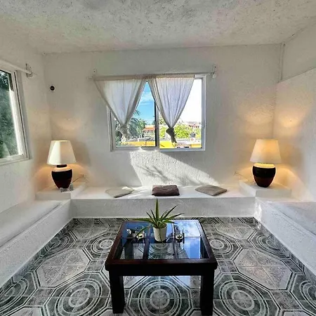 Apartment Located Two Blocks From The Sea